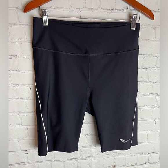 SAUCONY WOMEN'S FORTIFY 8" SHORT LARGE - Picture 2 of 14